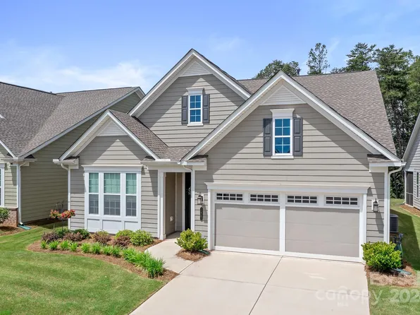 12701 Old Iron Ln, Charlotte, NC 28215