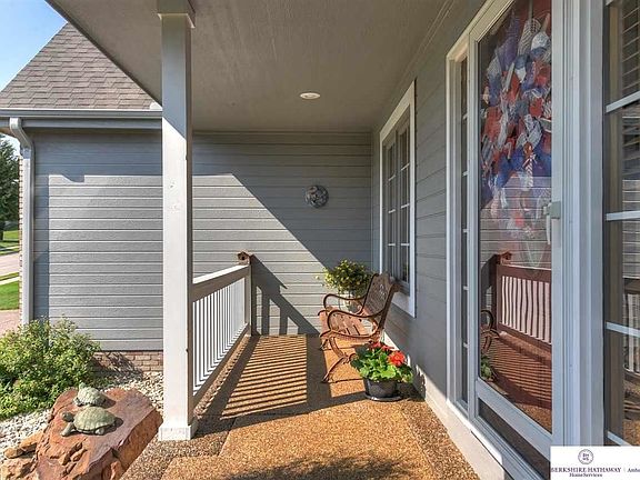 3rd image of 13506 Tregaron Cir