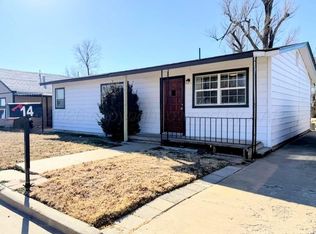 14 S Date St, Perryton, TX 79070