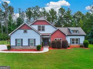 5 Carlow Ct, Newnan, GA 30263