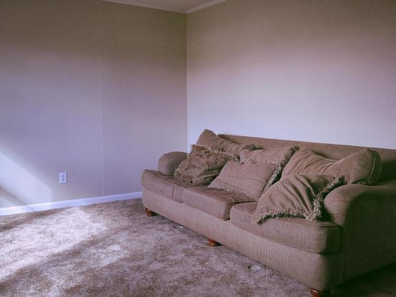 4th image of 5459 Shepard Dr
