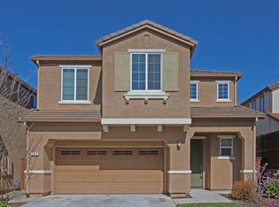 266 Barnhill Dr, Folsom, CA 95630