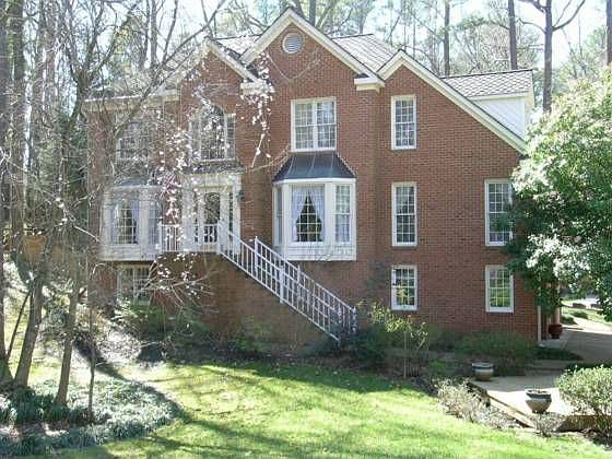 1st image of 4185 Traylor Dr