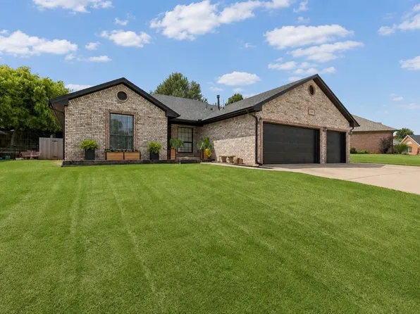 709 Chateau Ave, Yukon, OK 73099