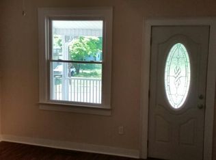 424 Patrick St APT B, Eden, NC 27288