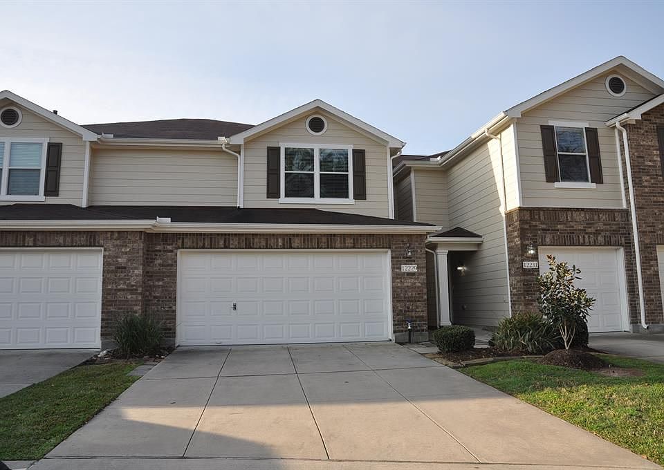 1st image of 12229 Medina Lake Dr