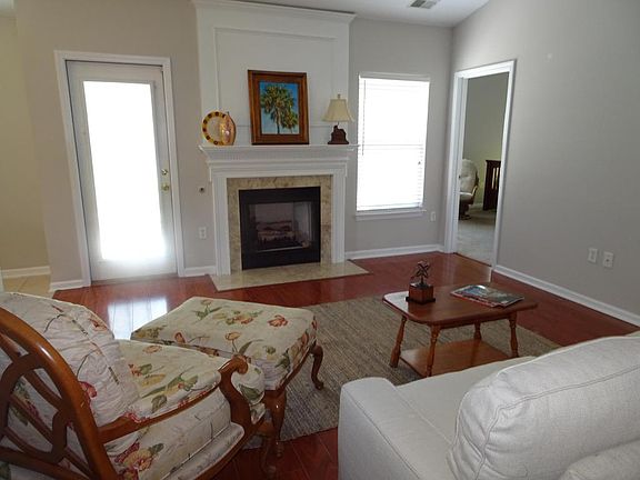 3rd image of 1287 Palm Cove Dr