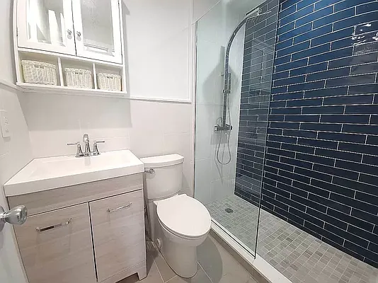 Rented by TorsX Inc | media 6