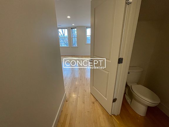 5th image of 110A 2nd St