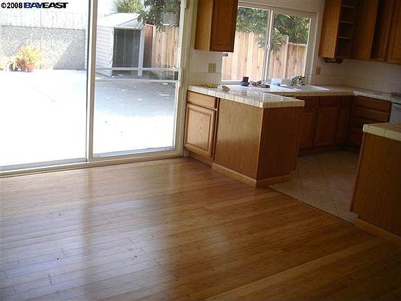 4th image of 31372 San Andreas Dr