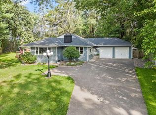 4008 Baker Rd, Minnetonka, MN 55305