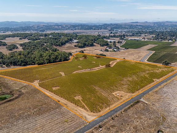 2nd image of 3340 Lichau Road