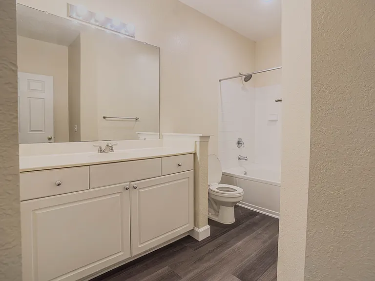 2226 Arbor Lakes Cir #2226 — Photo 17
