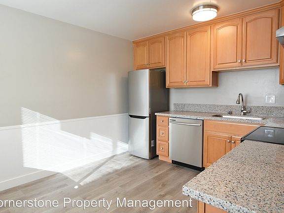 3rd image of 220 Adler Ave APT 3