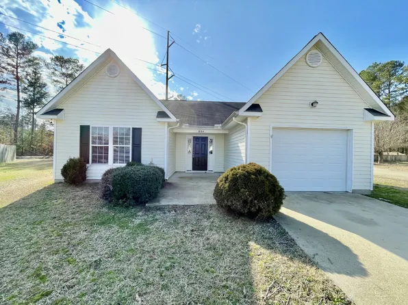 804 Nighthawk Pl, Fayetteville, NC 28314