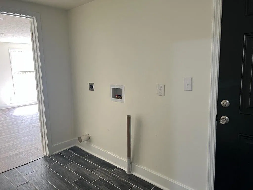 4327 Welota Drive — Photo 4