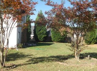 5922 Ravensway Dr, Lithonia, GA 30058