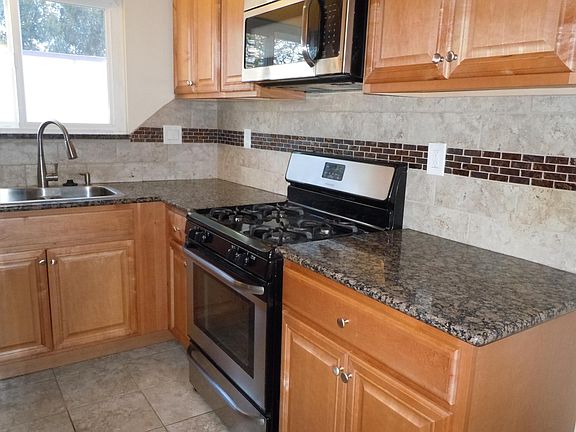 2nd image of 1739 Thomas Ave APT 5