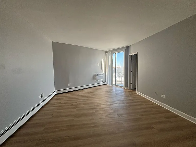 Northgate Addison Apartments — Photo 57