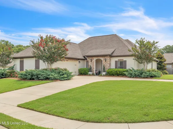 700 Easton Cv, Pearl, MS 39208
