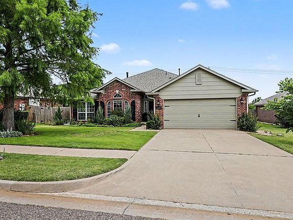 2nd image of 2513 Broadwell Oaks Dr