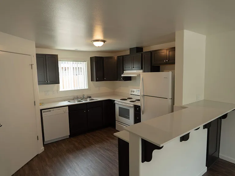 Lebanon City Townhomes — Photo 15