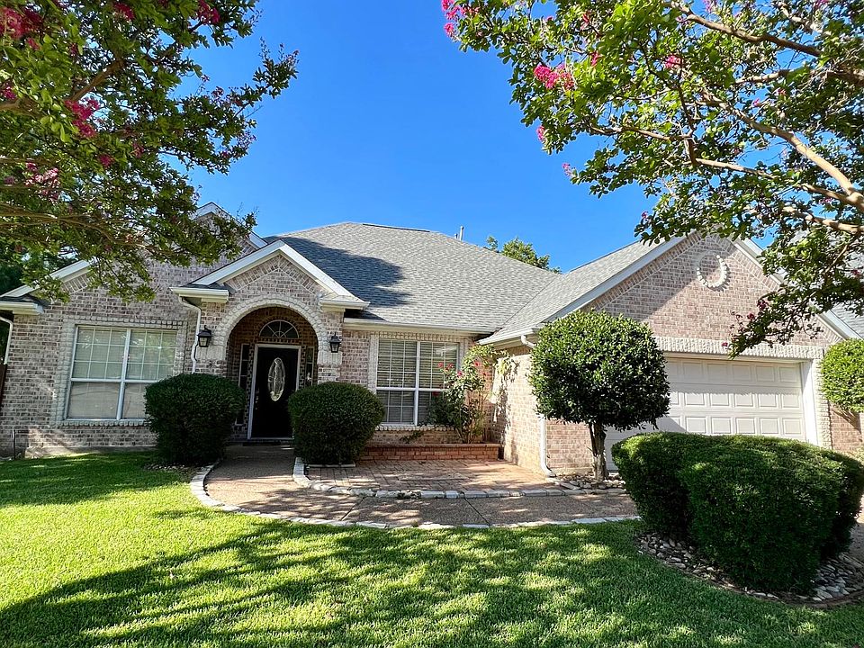 1st image of 3332 Heather Glen Dr