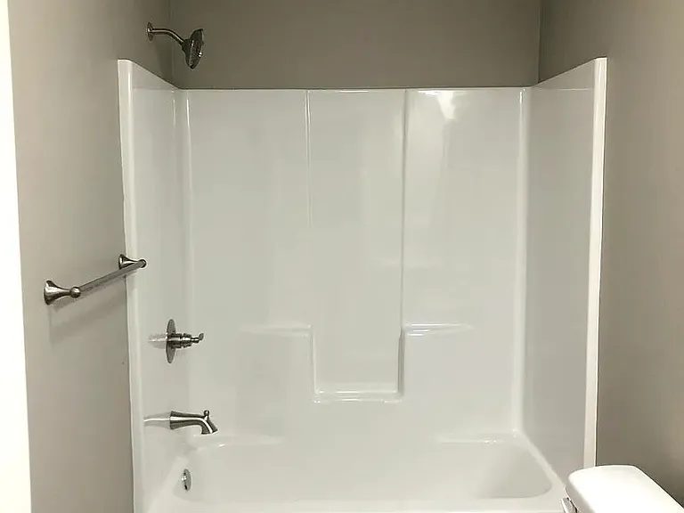 120 Sunrise Cv — Photo 32