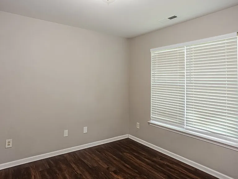 734 Ablow Dr — Photo 13