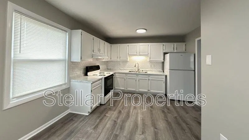 2 bed, 1.0 bath, 660 sqft, $1,375 — Photo 3