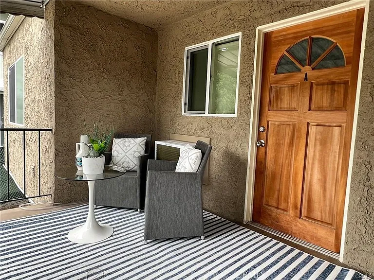 1826 W Silver Lake Dr — Photo 3