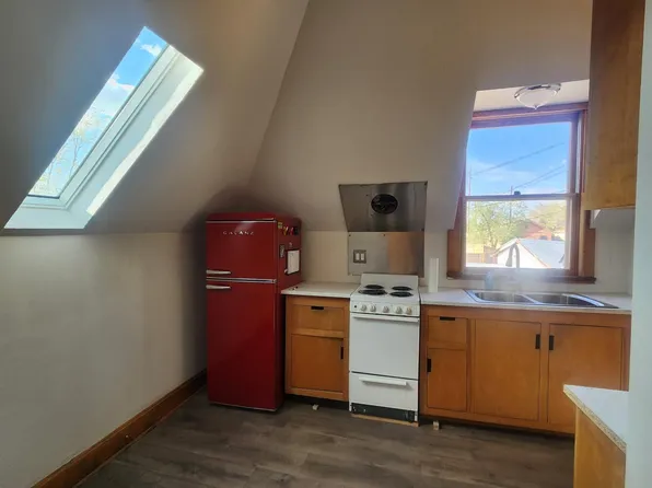 820 Arno St SE, Albuquerque, NM 87102