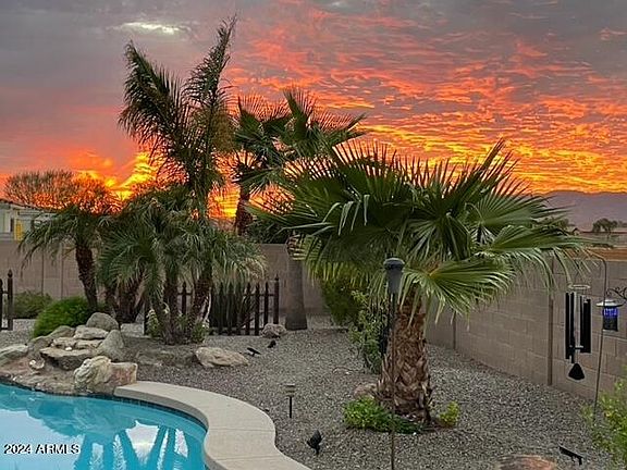 3rd image of 3203 W Desert Lane