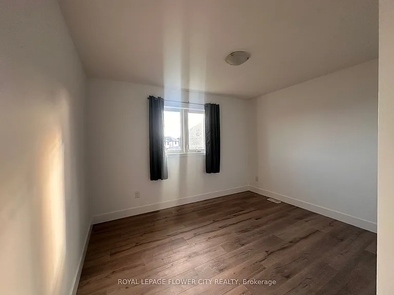 1330 Lawson Rd — Photo 3
