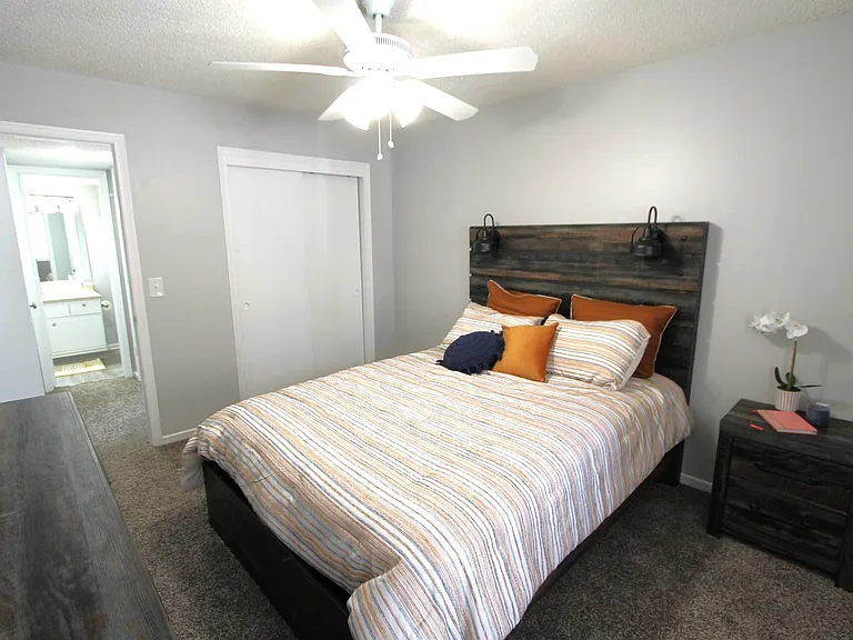 6320 S 72nd St #307 — Photo 13
