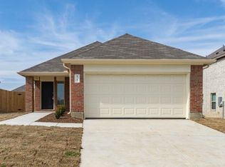 1702 Oriole St, Ennis, TX 75119