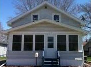 1322 S Jefferson St, Appleton, WI 54915
