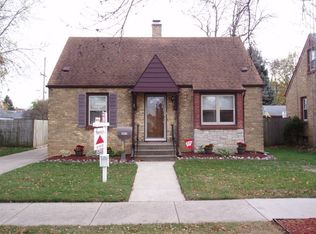 3417 75th St, Kenosha, WI 53142