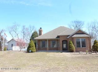 97 Edgewood Dr, Mifflin, PA 17058