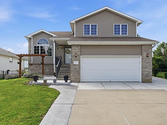 2nd image of 8951 Prairie Village Dr