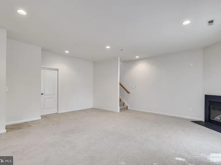 25082 Cypress Mill Ter — Photo 29