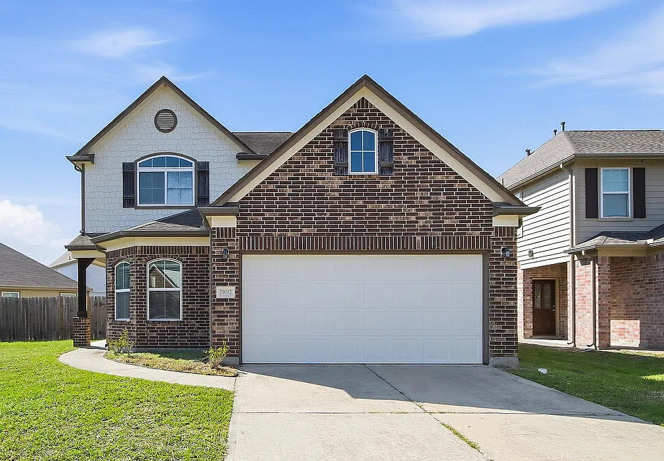 29012 Birch Green Way