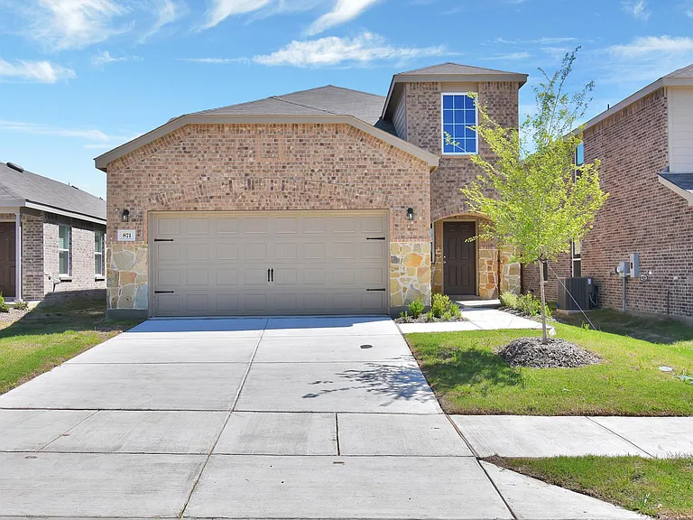 871 Lake Fletcher Rd — Photo 1