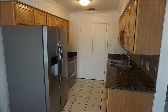 1448 Carrollton Ave #204 — Photo 7