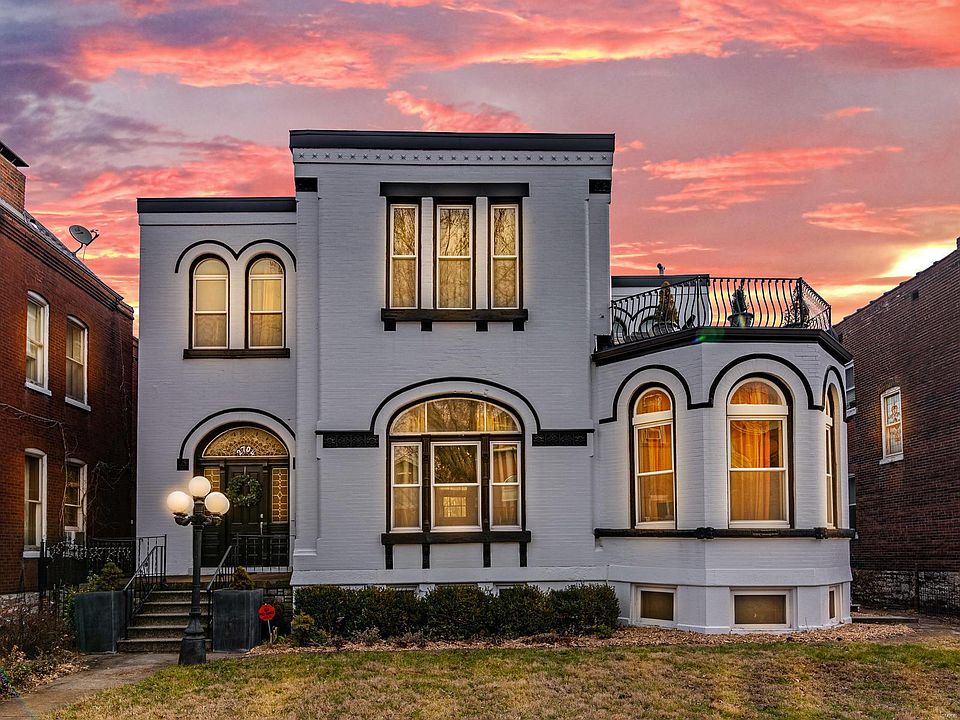 2704 S Compton Ave, Saint Louis, MO 63118 Zillow