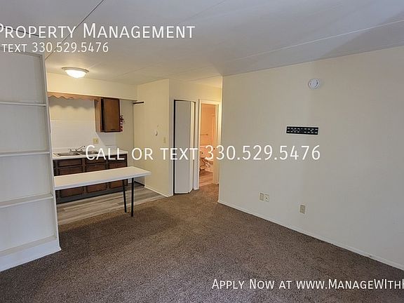 3rd image of 409 Sherman St APT 4