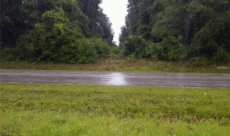 2nd image of 885 Altman Rd