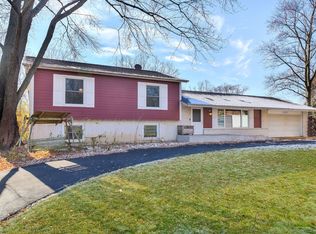 25W075 Lacey Ave, Naperville, IL 60563