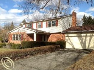 6357 Chaparral Dr, Brighton, MI
