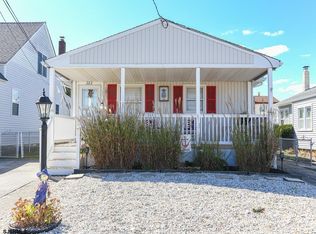 222 10th St S, Brigantine, NJ 08203
